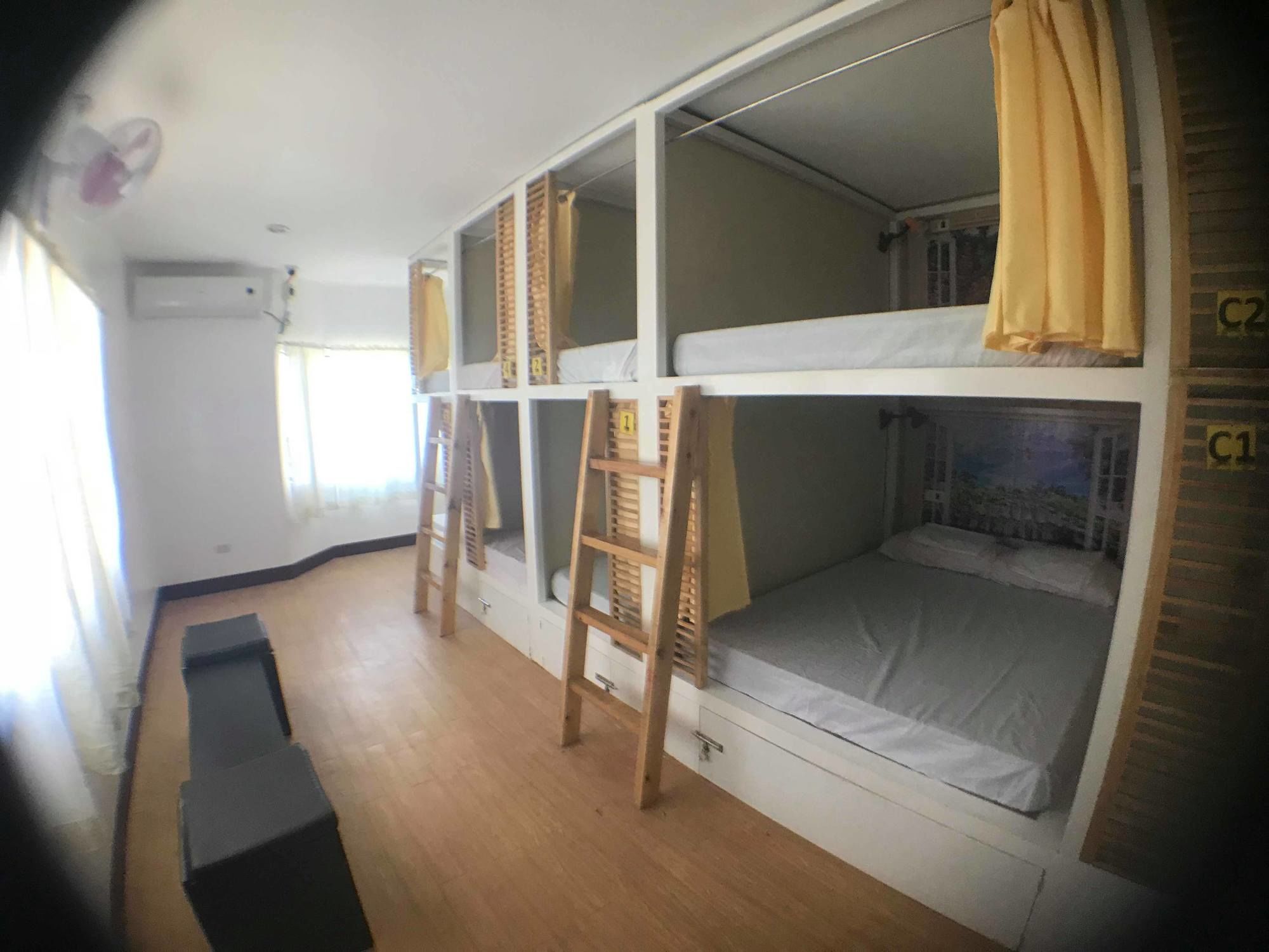 His Capsule Hostel Tacloban Extérieur photo